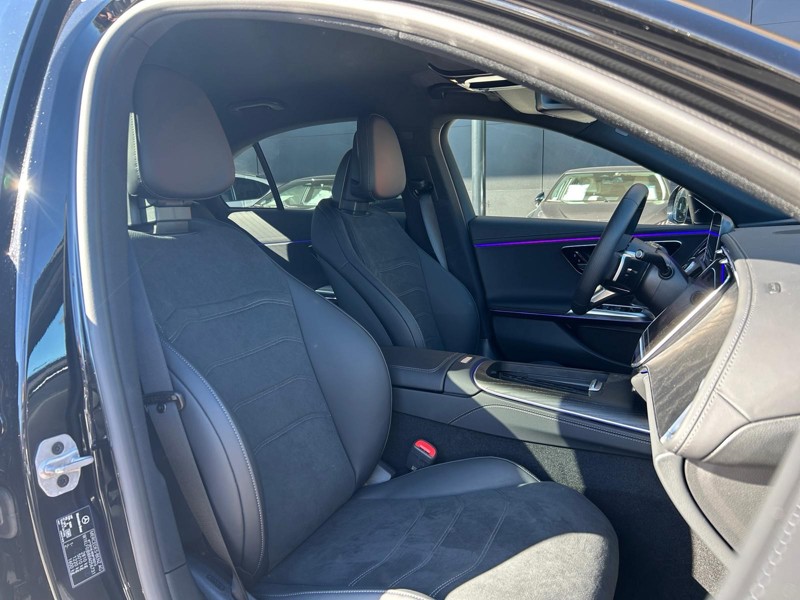 Image Mercedes-Benz CLASSE E BERLINE Classe E 300 de AMG Line Berline  Classe E 300 d e Hybrid EQ AMG Line Berline Classe E 300 de AMG Line Berline