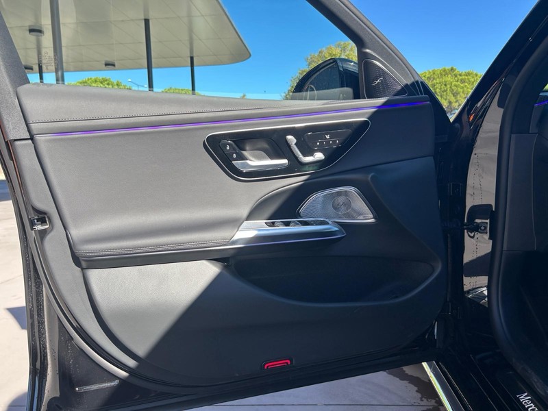 Image Mercedes-Benz CLASSE E BERLINE Classe E 300 de AMG Line Berline  Classe E 300 d e Hybrid EQ AMG Line Berline Classe E 300 de AMG Line Berline