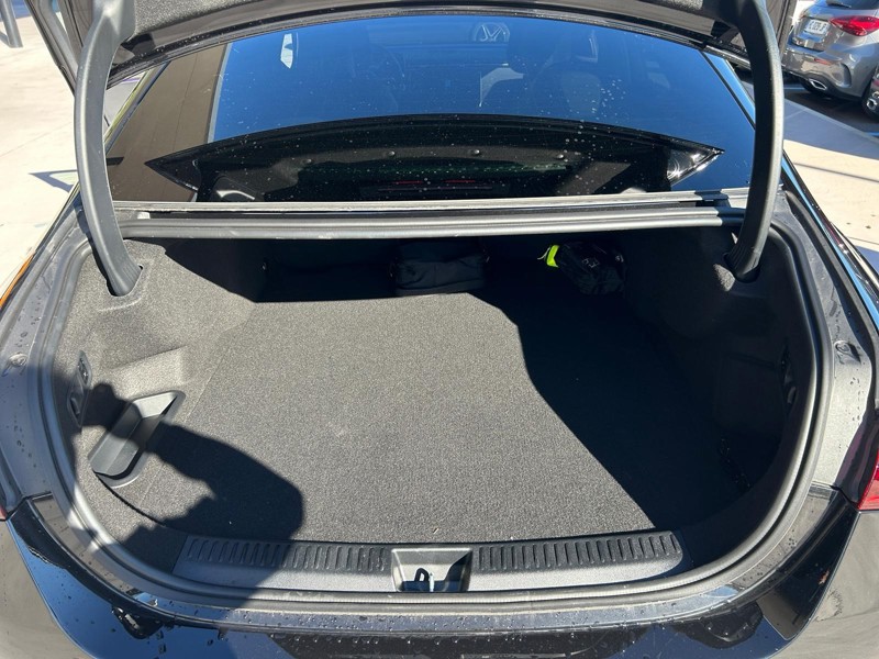 Image Mercedes-Benz CLASSE E BERLINE Classe E 300 de AMG Line Berline  Classe E 300 d e Hybrid EQ AMG Line Berline Classe E 300 de AMG Line Berline