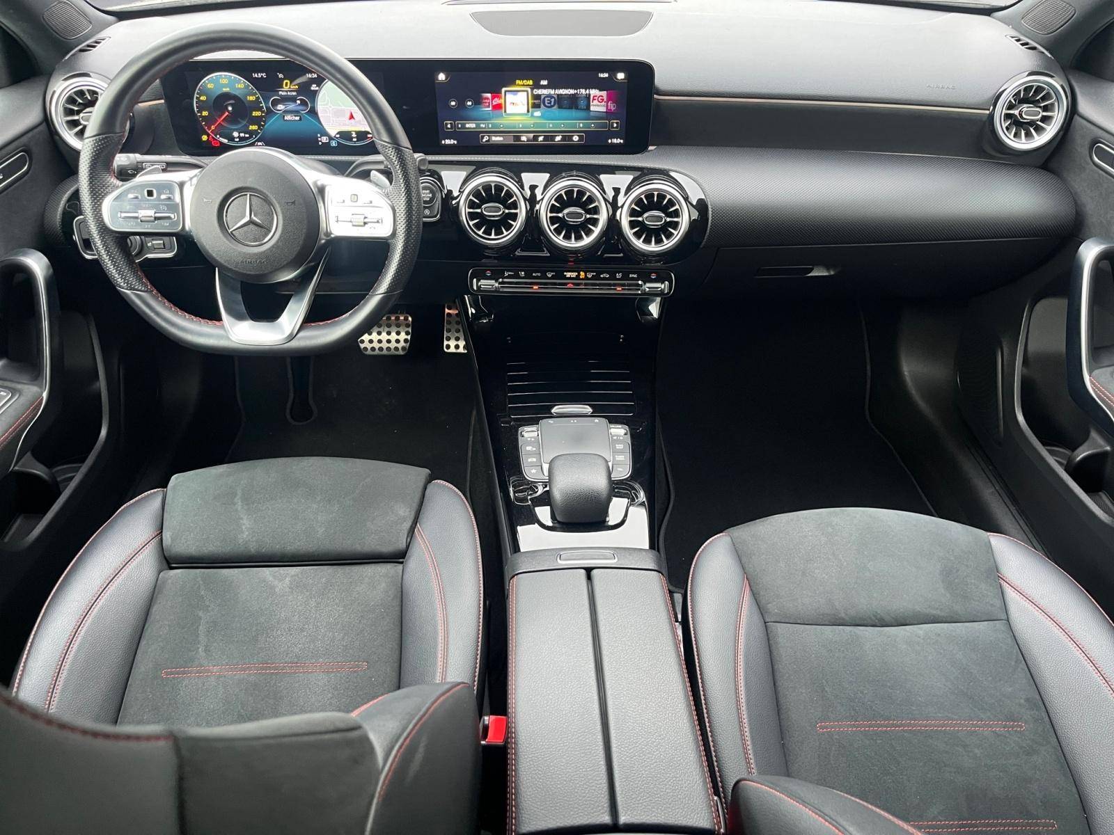 Image Mercedes-Benz CLASSE A 200 d AMG Line  A200D AMG LINE 8G-DCT 200 d AMG Line