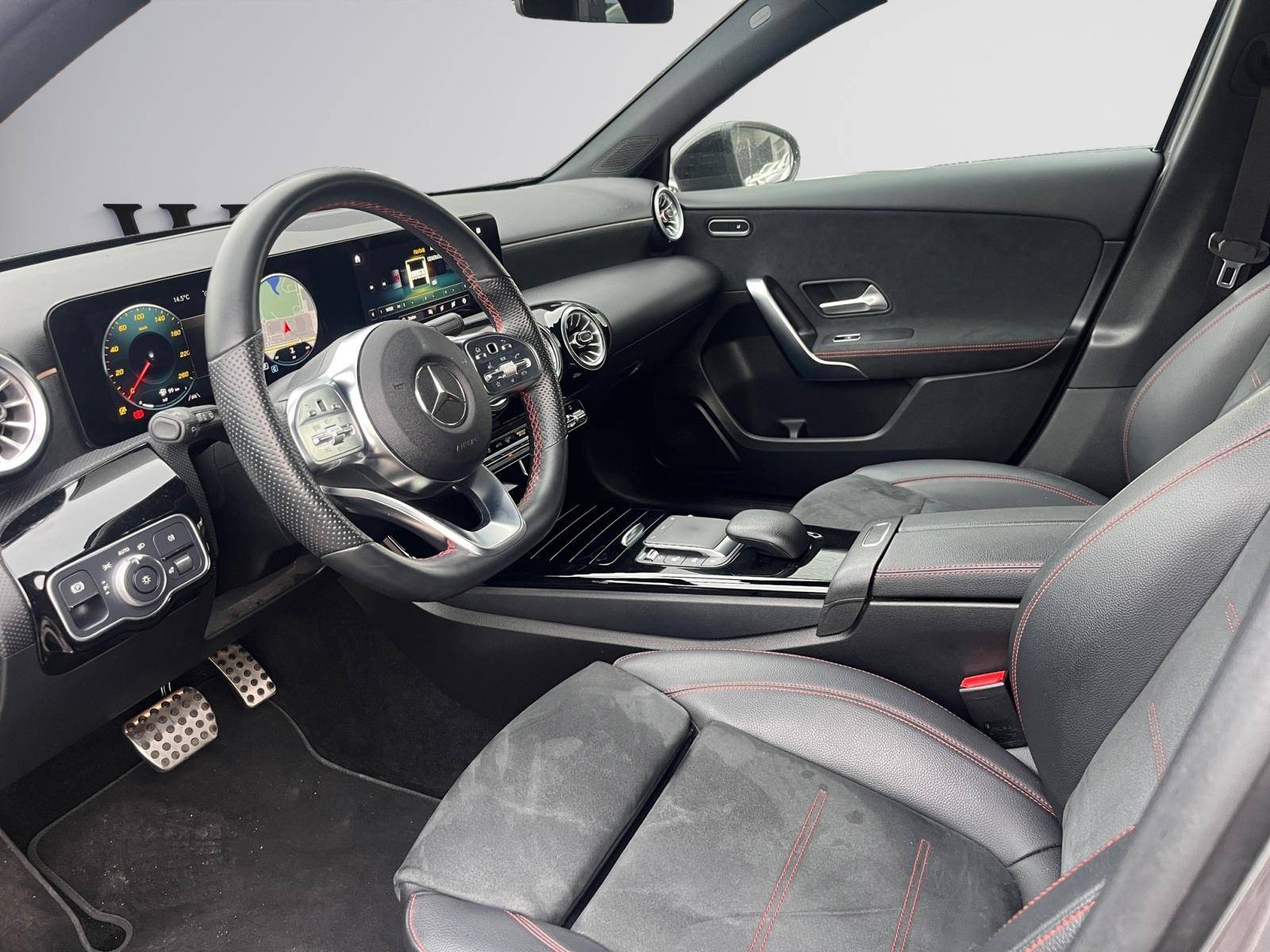 Image Mercedes-Benz CLASSE A 200 d AMG Line  A200D AMG LINE 8G-DCT 200 d AMG Line