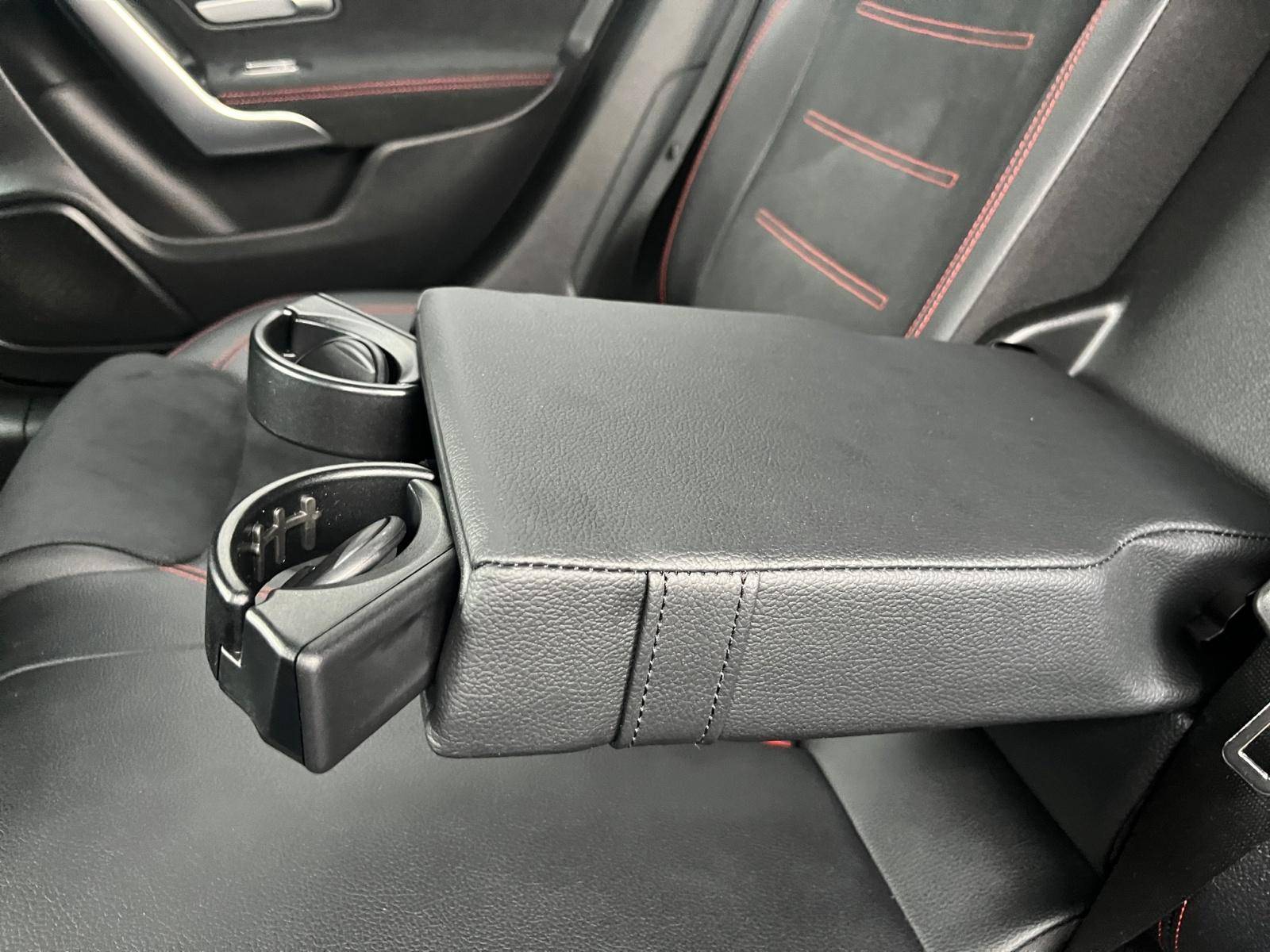 Image Mercedes-Benz CLASSE A 200 d AMG Line  A200D AMG LINE 8G-DCT 200 d AMG Line