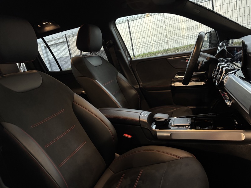 Image Mercedes-Benz GLB 200 d AMG Line   200 d AMG Line