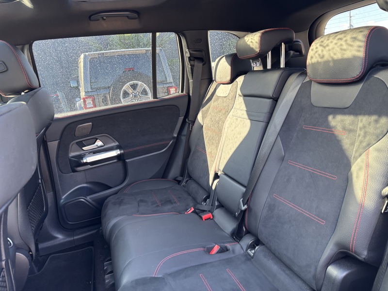 Image Mercedes-Benz GLB 200 d AMG Line AMG Line GLB 200 d AMG Line 200 d AMG Line