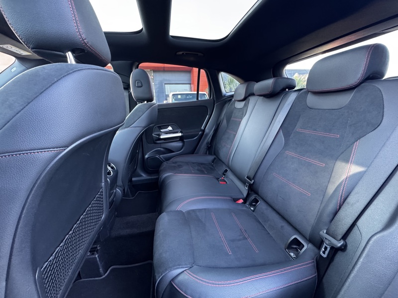 Image Mercedes-Benz GLA 250 e AMG Line   250 e AMG Line