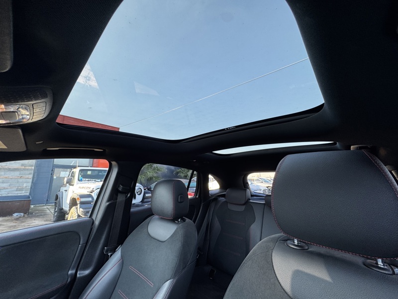 Image Mercedes-Benz GLA 250 e AMG Line   250 e AMG Line