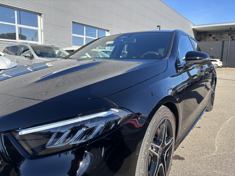 Image Mercedes-Benz CLASSE A 180 d AMG Line   180 d AMG Line