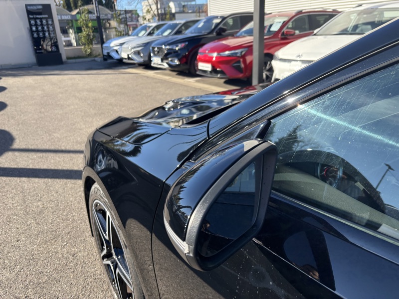 Image Mercedes-Benz CLASSE A 180 d AMG Line   180 d AMG Line