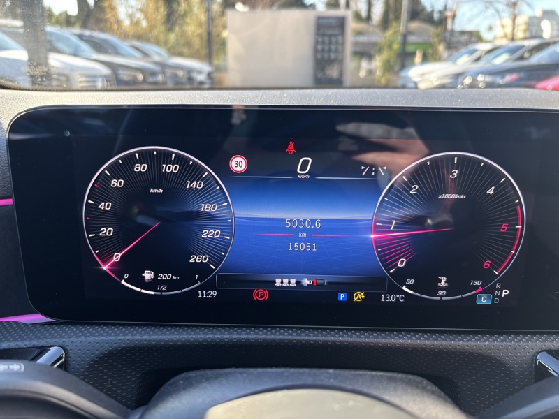 Image Mercedes-Benz CLASSE A 180 d AMG Line   180 d AMG Line