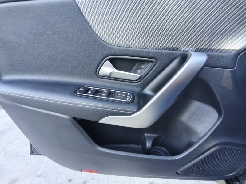 Image Mercedes-Benz CLASSE A 180 d Progressive Line   180 d Progressive Line