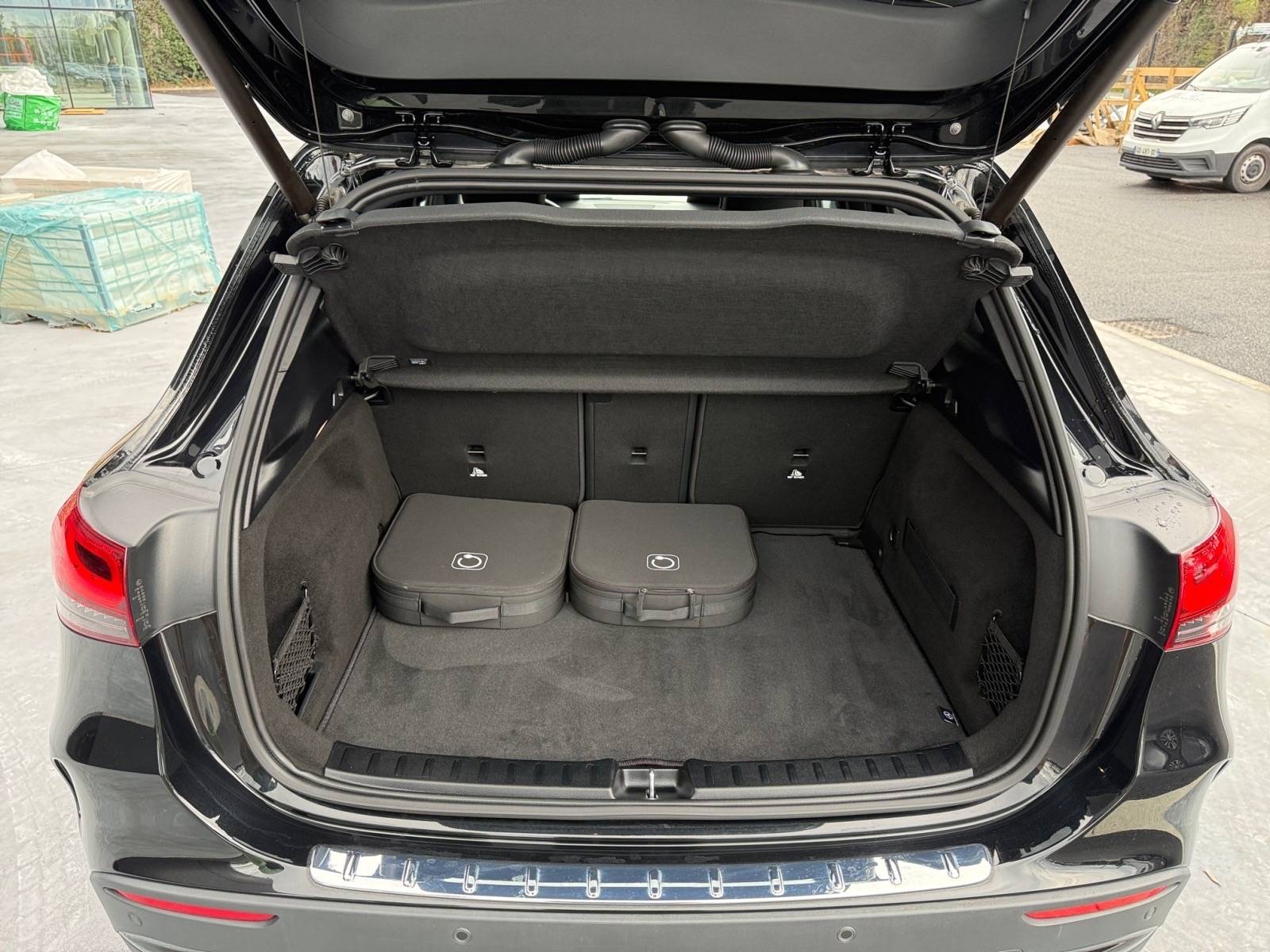 Image MERCEDES GLA GLA 250 e 8G-DCT