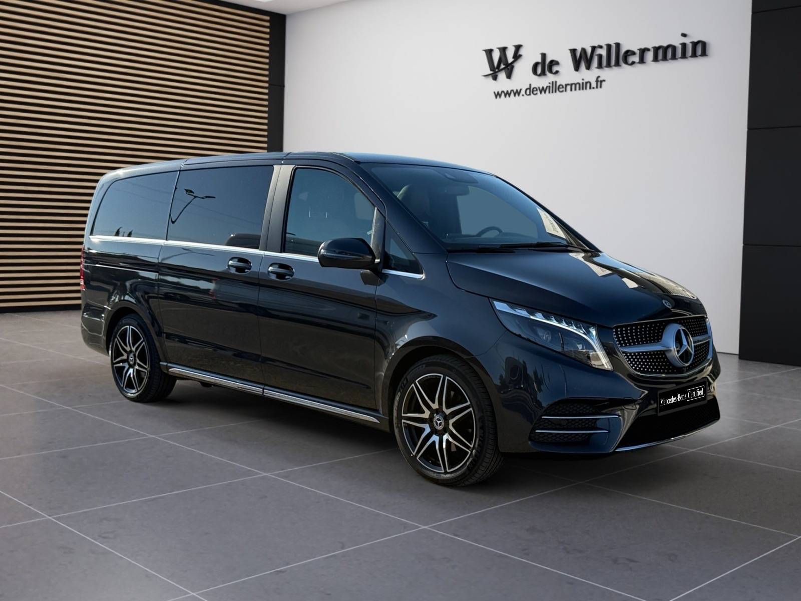 Photo MERCEDES CLASSE V Classe V Long 250 d 9G-TRONIC