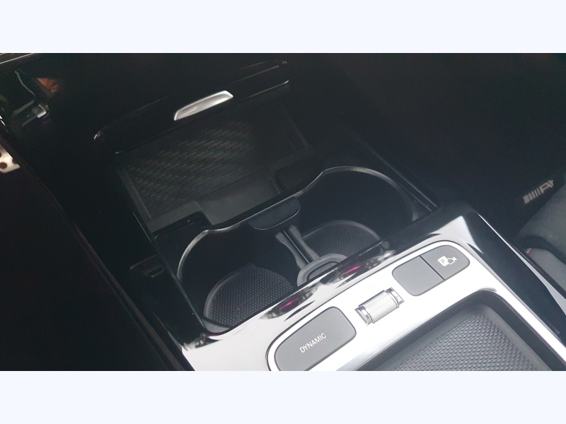 Image Mercedes-Benz CLASSE A 200 d Berline AMG Line   200 d Berline AMG Line