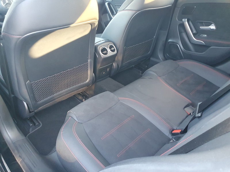 Image Mercedes-Benz CLASSE A 200 d Berline AMG Line   200 d Berline AMG Line