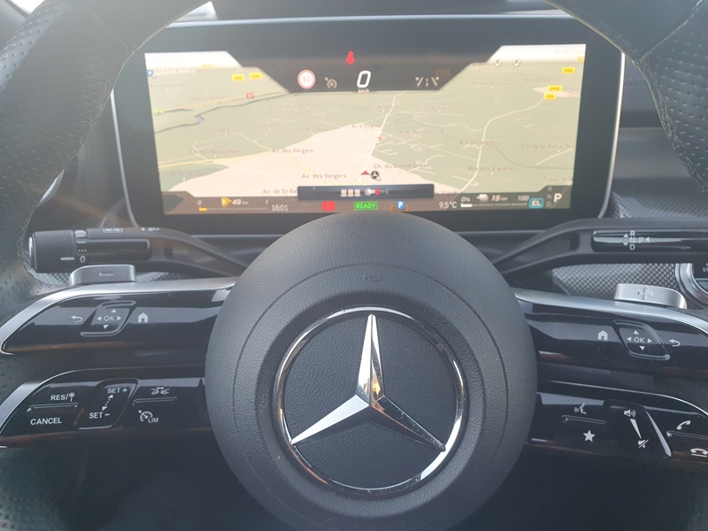Image Mercedes-Benz CLASSE C BERLINE Classe C 300 e Hybrid EQ Berline AMG Line  Classe C 300 e Hybrid EQ Berline AMG Line Classe C 300 e Hybrid EQ Berline AMG Line