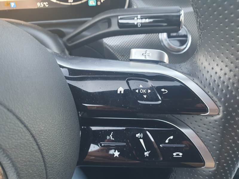 Image Mercedes-Benz CLASSE C BERLINE Classe C 300 e Hybrid EQ Berline AMG Line  Classe C 300 e Hybrid EQ Berline AMG Line Classe C 300 e Hybrid EQ Berline AMG Line