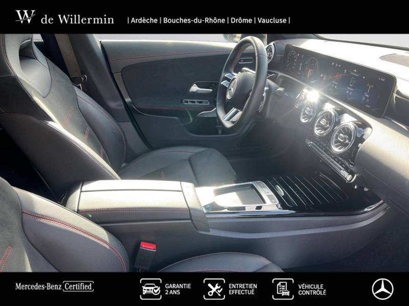 Image Mercedes-Benz CLA SHOOTING BRAKE CLA 200 d Shooting Brake AMG Line  CLA 200 d Shooting Brake AMG Line CLA 200 d Shooting Brake AMG Line