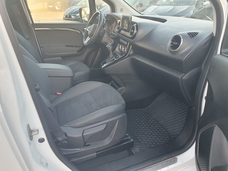 Image Mercedes-Benz CLASSE T Classe T 180 d Style 7G-DCT   Classe T 180 d Style 7G-DCT