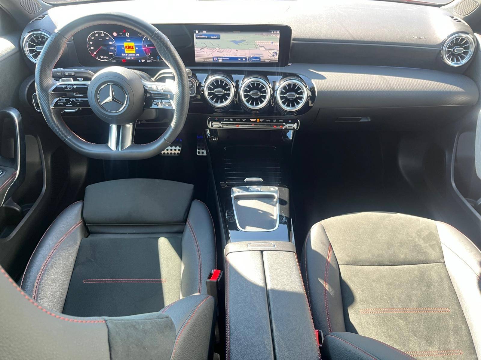 Image Mercedes-Benz CLASSE A 180 d AMG Line  Classe A 180 d AMG Line 180 d AMG Line