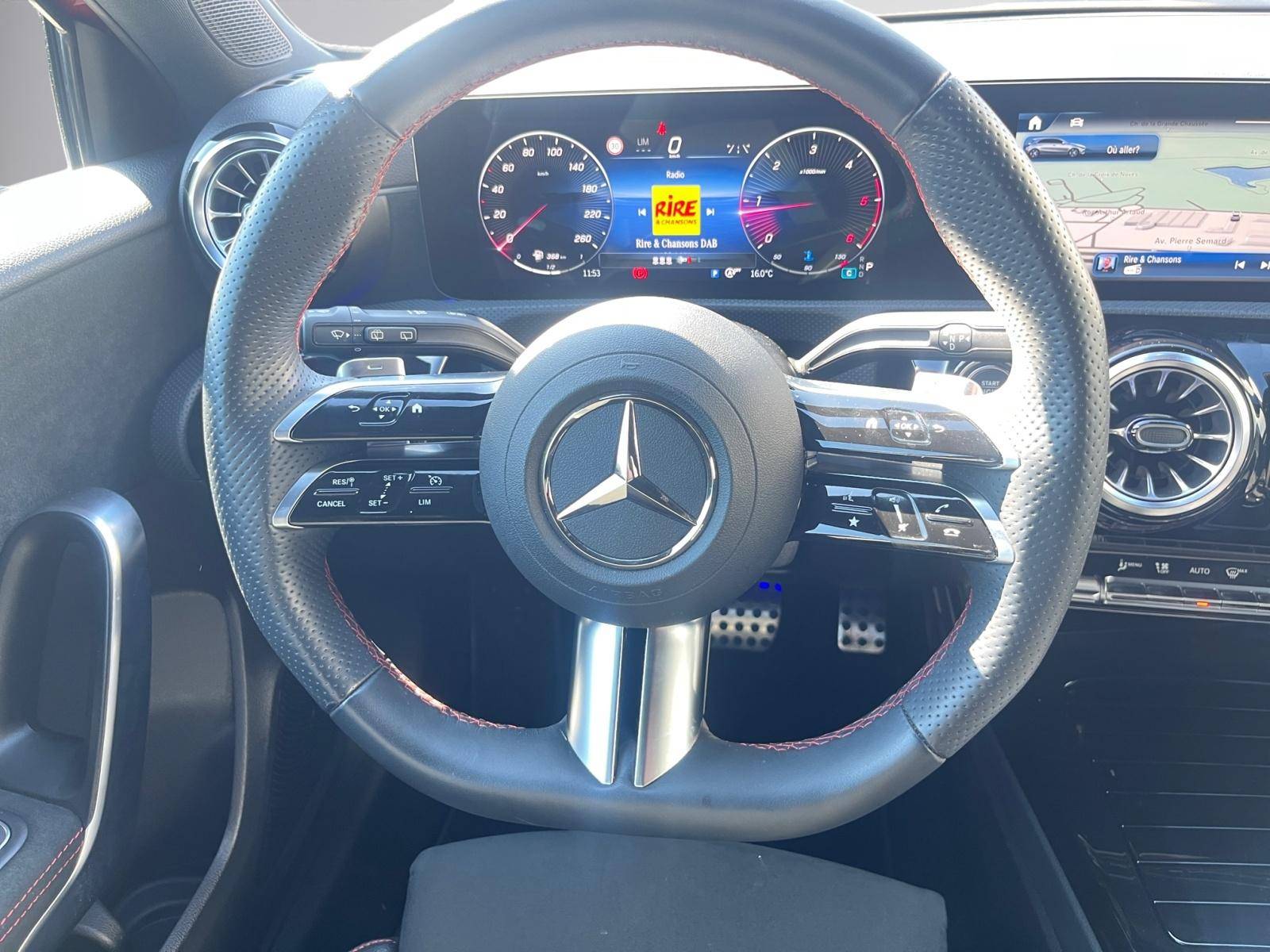 Image Mercedes-Benz CLASSE A 180 d AMG Line  Classe A 180 d AMG Line 180 d AMG Line