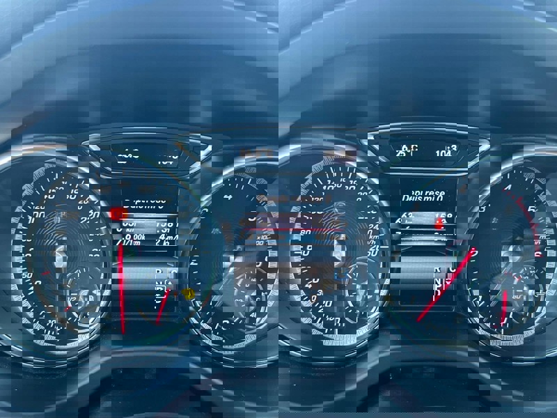 Image Mercedes-Benz CLA SHOOTING BRAKE Shooting Brake CLA 220 d Starlight Edition Urban  Shooting Brake CLA 220 d Starlight Edition