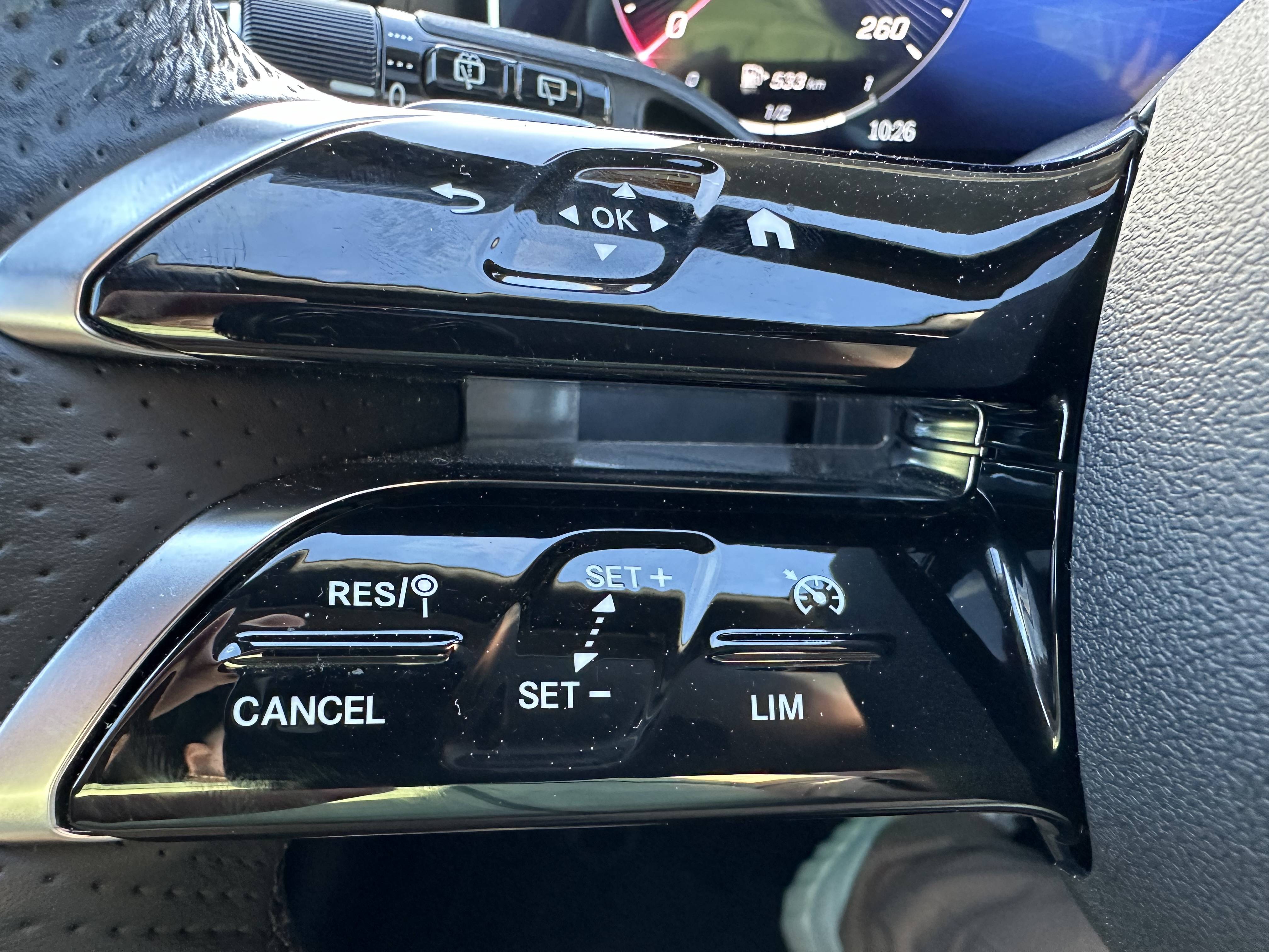 Image Mercedes-Benz CLASSE C BREAK Classe C 300 e Break AMG line  Classe C 300 e Hybrid EQ Break AMG Line Classe C 300 e Break AMG line