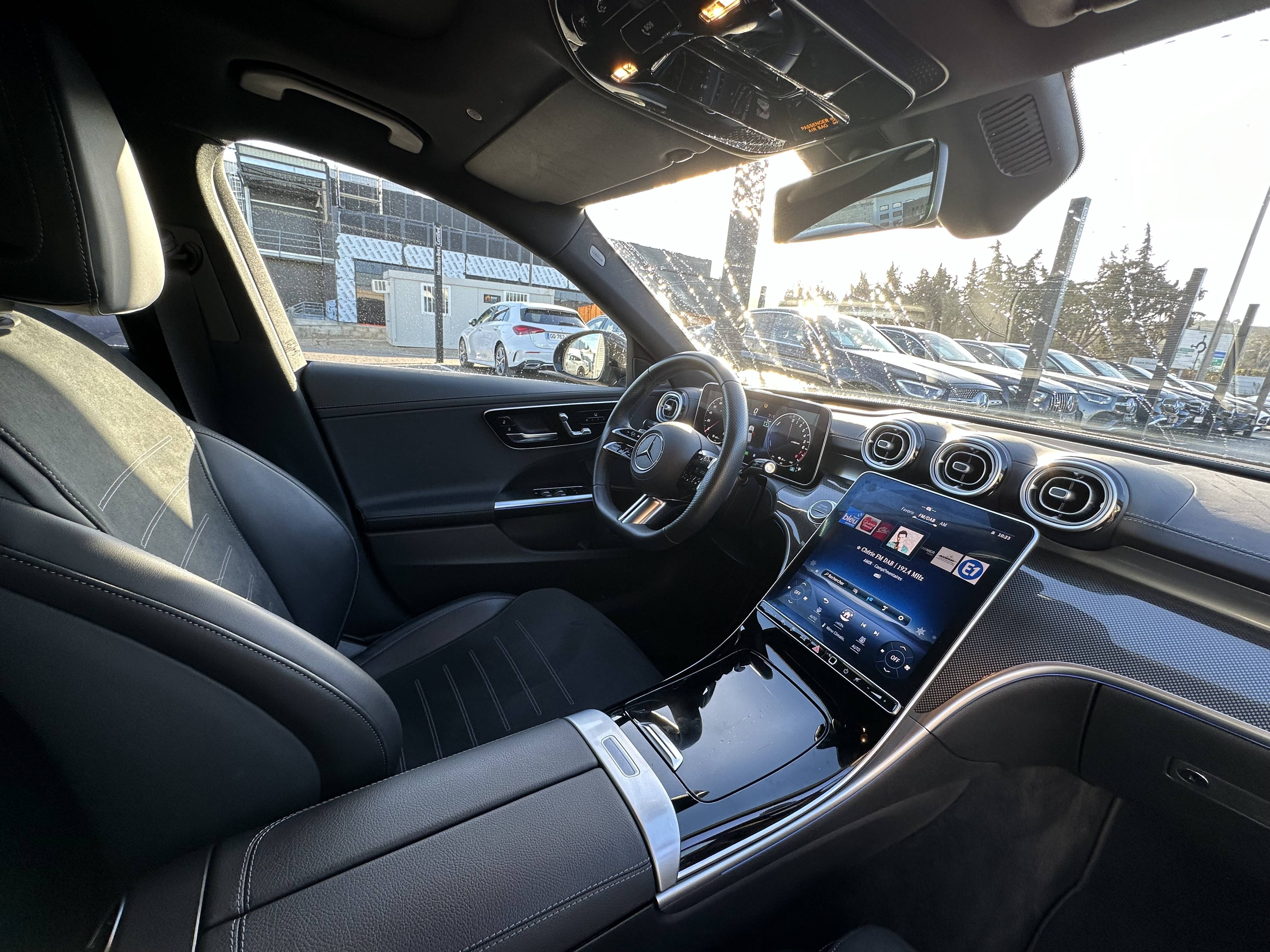 Image Mercedes-Benz CLASSE C BREAK Classe C 300 e Break AMG line  Classe C 300 e Hybrid EQ Break AMG Line Classe C 300 e Break AMG line